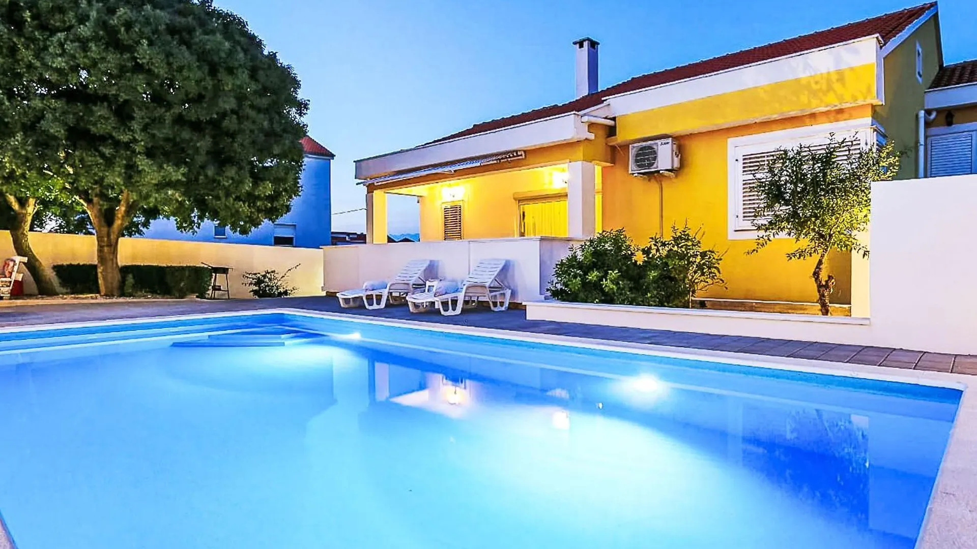 Holiday Home Karlo By Interhome Posedarje